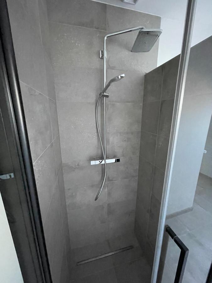 The 77 Work Or Holiday New Home Houthem Esterno foto
